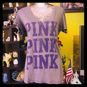 VS Pink V-neck shirt size large